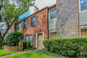 9901 Sharpcrest St, Houston, TX 77036 - Photo 5