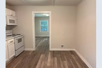 616 E Boothe Street, Cleveland, TX 77327 - Photo 5