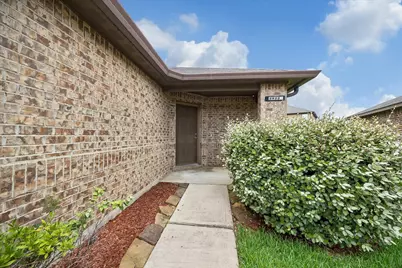 2922 Indwarra Court, Katy, TX 77494 - Photo 5
