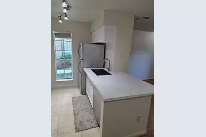 2120 El Paseo Street #2106, Houston, TX 77054 - Photo 9