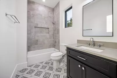 431 W 30th Street, Houston, TX 77018 - Photo 29