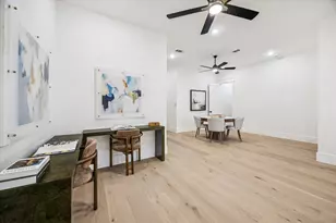 431 W 30th St, Houston, TX 77018 - Photo 21