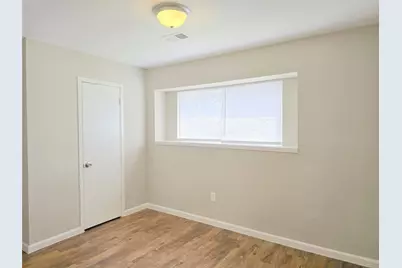 5404 Hazel Street, Baytown, TX 77521 - Photo 13