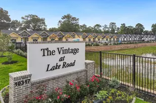 10317 Lake Rd, Houston, TX 77070 - Photo 3