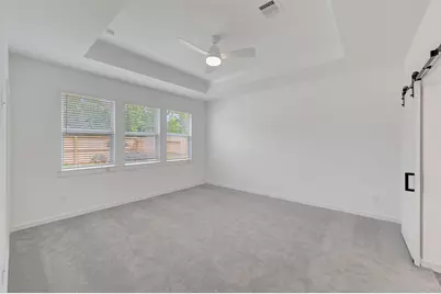 18634 Eastwood Ridge Court, Crosby, TX 77532 - Photo 9