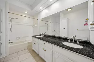 503 Bolton Pl, Houston, TX 77024 - Photo 19