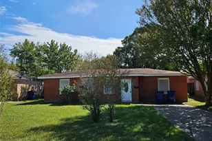 1909 2nd Ave N, Texas City, TX 77590 - Photo 1