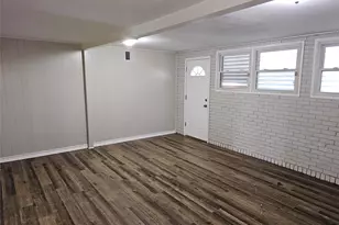 1909 2nd Ave N, Texas City, TX 77590 - Photo 15