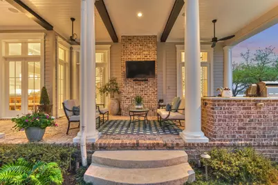 22 E Shore Drive, The Woodlands, TX 77380 - Photo 47