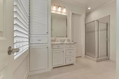 22 E Shore Drive, The Woodlands, TX 77380 - Photo 35