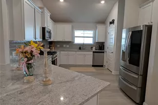 2605 Golden Palms, La Marque, TX 77568 - Photo 17