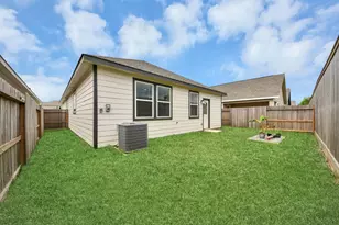 5302 Seymour Dr, Houston, TX 77032 - Photo 39