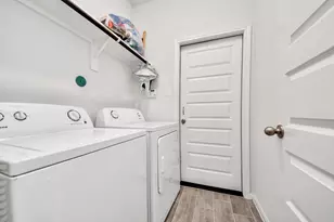5302 Seymour Dr, Houston, TX 77032 - Photo 37