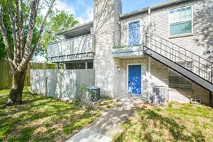 9797 Leawood Blvd, Houston, TX 77099 - Photo 3