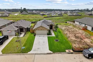 728 Autumn Cherry Trl, Magnolia, TX 77354 - Photo 23