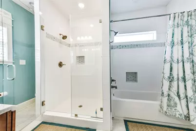 3807 Avenue R, Galveston, TX 77550 - Photo 29