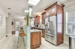 3807 Avenue R, Galveston, TX 77550 - Photo 13