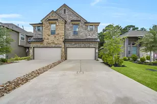 231 S Spotted Fern Dr, Montgomery, TX 77316 - Photo 1
