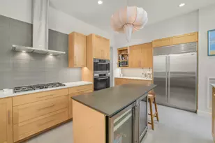 15 Hudson Cir, Houston, TX 77024 - Photo 11