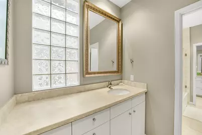 15 Hudson Circle, Houston, TX 77024 - Photo 25