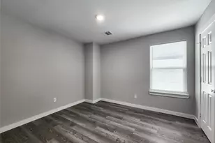 7735 Orebo St, Houston, TX 77088 - Photo 9