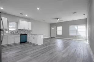 9306 Bean St, Houston, TX 77028 - Photo 11