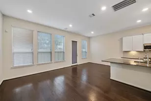 708 Ivory Manor Dr, Houston, TX 77018 - Photo 5