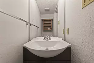 3600 Jeanetta St, Houston, TX 77063 - Photo 15