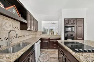 6311 Westcott St, Houston, TX 77007 - Photo 7