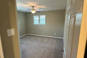 2606 Riverhollow Ln, Sugar Land, TX 77479 - Photo 23