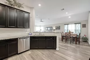 17923 Durango Point Ct, Tomball, TX 77377 - Photo 11