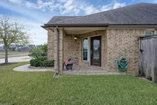 17923 Durango Point Ct, Tomball, TX 77377 - Photo 3