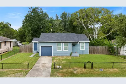 508 Azalea Drive, La Marque, TX 77568 - Photo 1