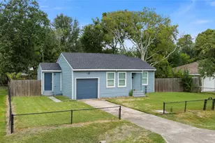 508 Azalea Dr, La Marque, TX 77568 - Photo 3