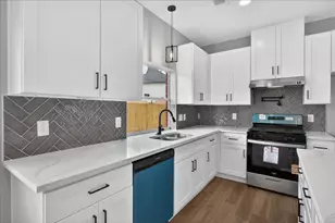 14615 Hollow Ash Ct, Houston, TX 77015 - Photo 9