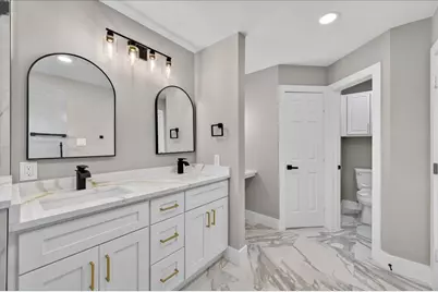 14615 Hollow Ash Court, Houston, TX 77015 - Photo 19