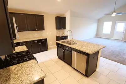 3022 Village Creek Drive, Katy, TX 77494 - Photo 5