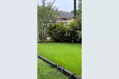 907 Goldfinch Avenue, Sugar Land, TX 77478 - Photo 13