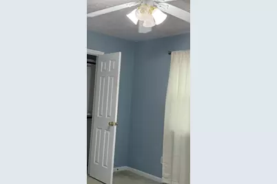 907 Goldfinch Avenue, Sugar Land, TX 77478 - Photo 11