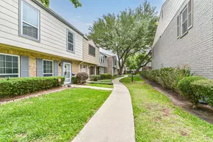 14111 Misty Meadow Ln, Houston, TX 77079 - Photo 3
