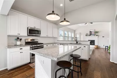 2723 Meandering Elm Trail, Houston, TX 77045 - Photo 9