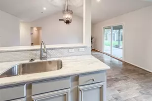 3123 Lazy Spring Dr, Houston, TX 77080 - Photo 13