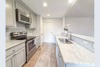 3123 Lazy Spring Drive, Houston, TX 77080 - Photo 9