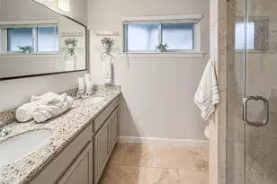 3123 Lazy Spring Dr, Houston, TX 77080 - Photo 3