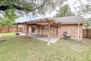 3123 Lazy Spring Dr, Houston, TX 77080 - Photo 21