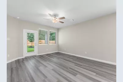 1749 Succotash Oak Court, Conroe, TX 77304 - Photo 5