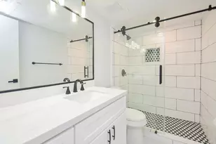 6410 Del Monte Dr, Houston, TX 77057 - Photo 13