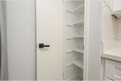 6410 Del Monte Drive #106, Houston, TX 77057 - Photo 9