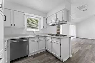 5403 Tavenor Ln, Houston, TX 77048 - Photo 7
