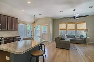 12527 Bridle Springs Ln, Houston, TX 77044 - Photo 7